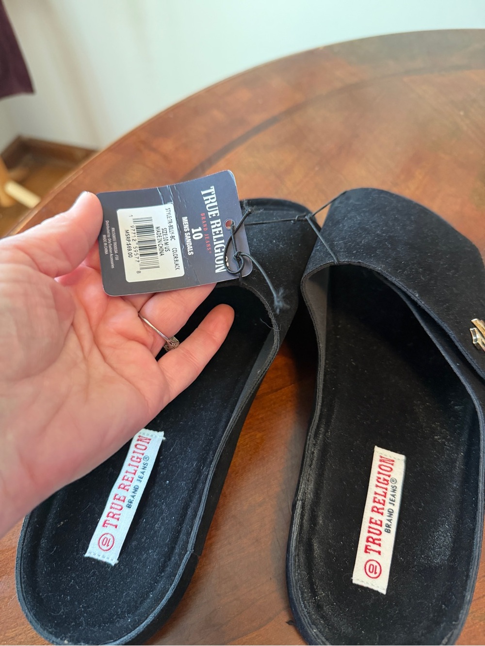 True Religion Billy Faux Suede Slides NEW Black Sandals Men’s Size 10 Shoes - Picture 8 of 9